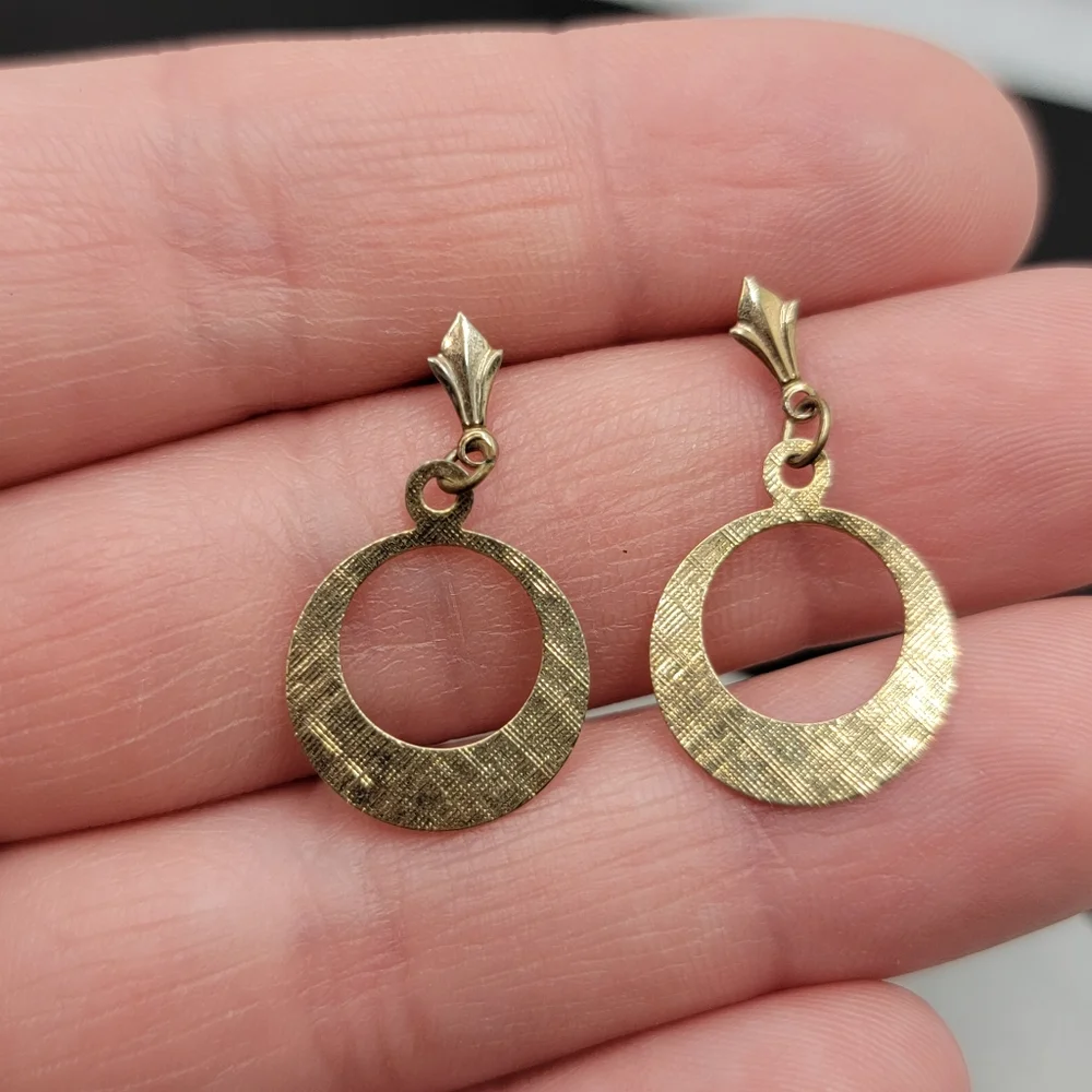 Gold Dangle Hoop Earrings Vintage Lightweight Thin Disc